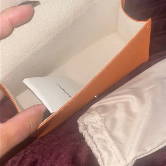 Tory Burch Black Sunglasses with Orange Case - Picture 5 of 7